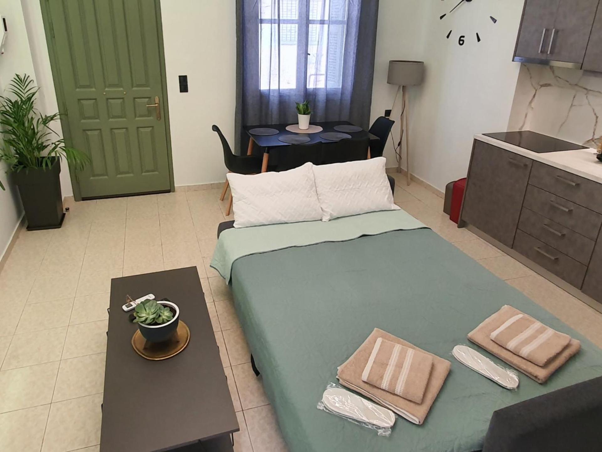 Giolanda Patrasso - Modern Apartment In The Center Of Patras Exterior photo
